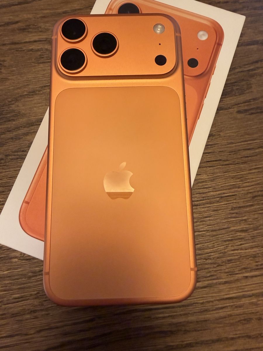 Apple Telefoni cellulari / Smartphones: Apple iPhone 17 Pro Max 2TB Cosmic Orange – Nuovo (secondo la descrizione) da Trimmis venduto da Kene_Design_Form 4