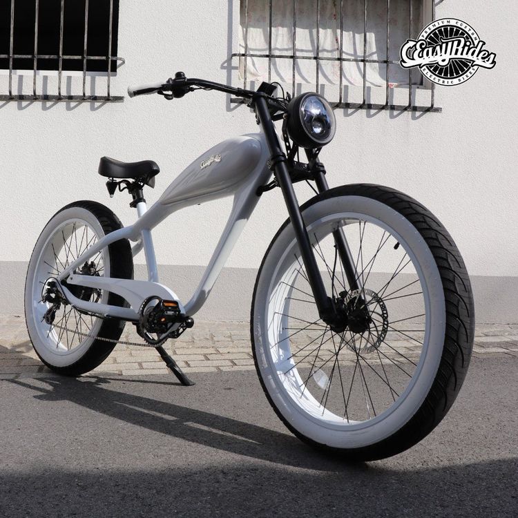 E bike store bobber