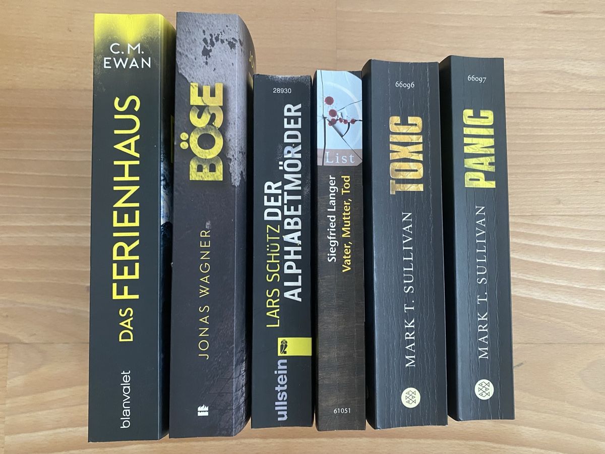 Livres: Bücherpaket Thriller – D'occasion à Rümlang par sno_w8yd