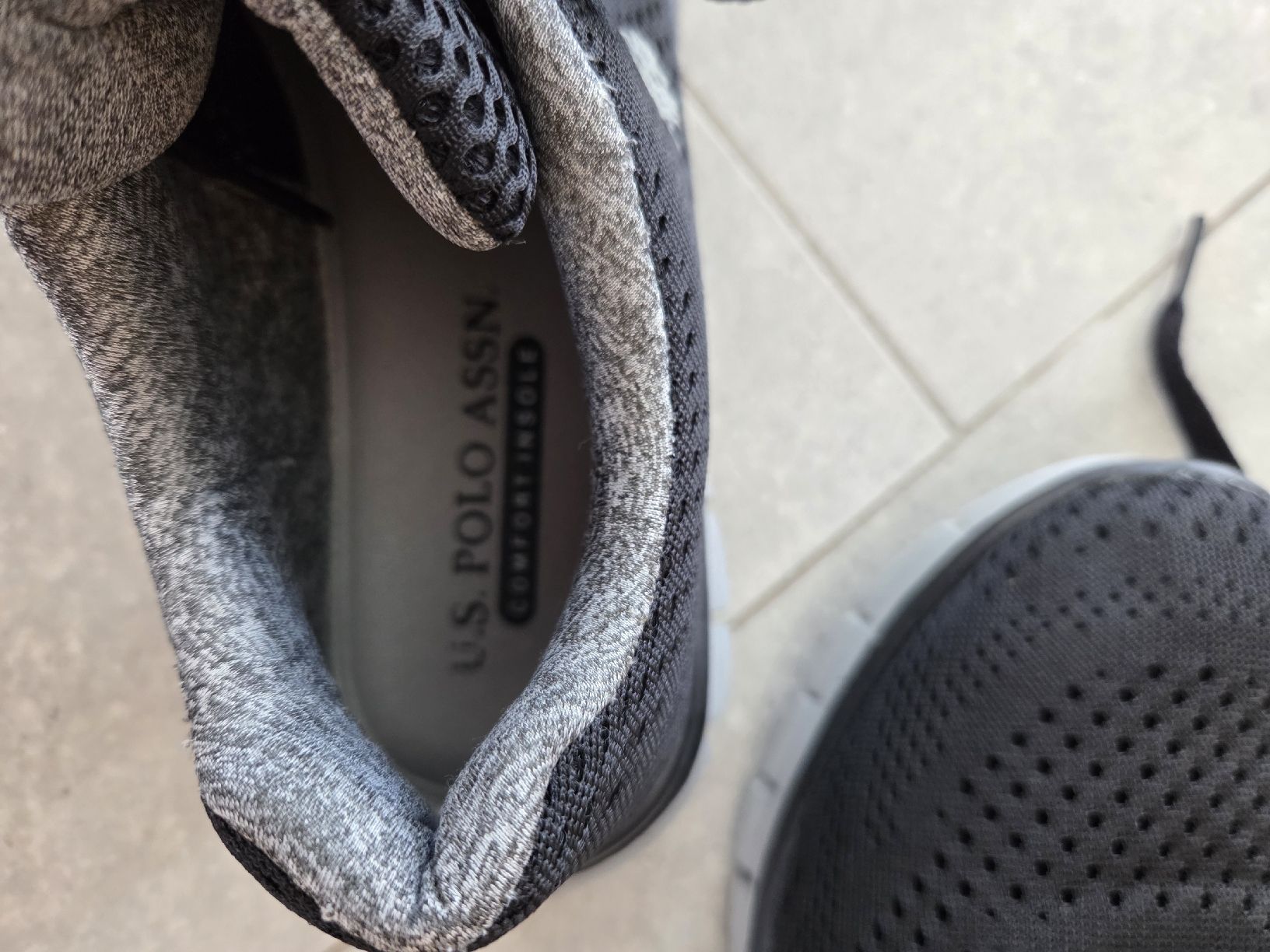 US Polo Scarpe da donna: schöne U.S. Polo Assn Sneakers – Usato da Wiesendangen venduto da Sinhuk 2