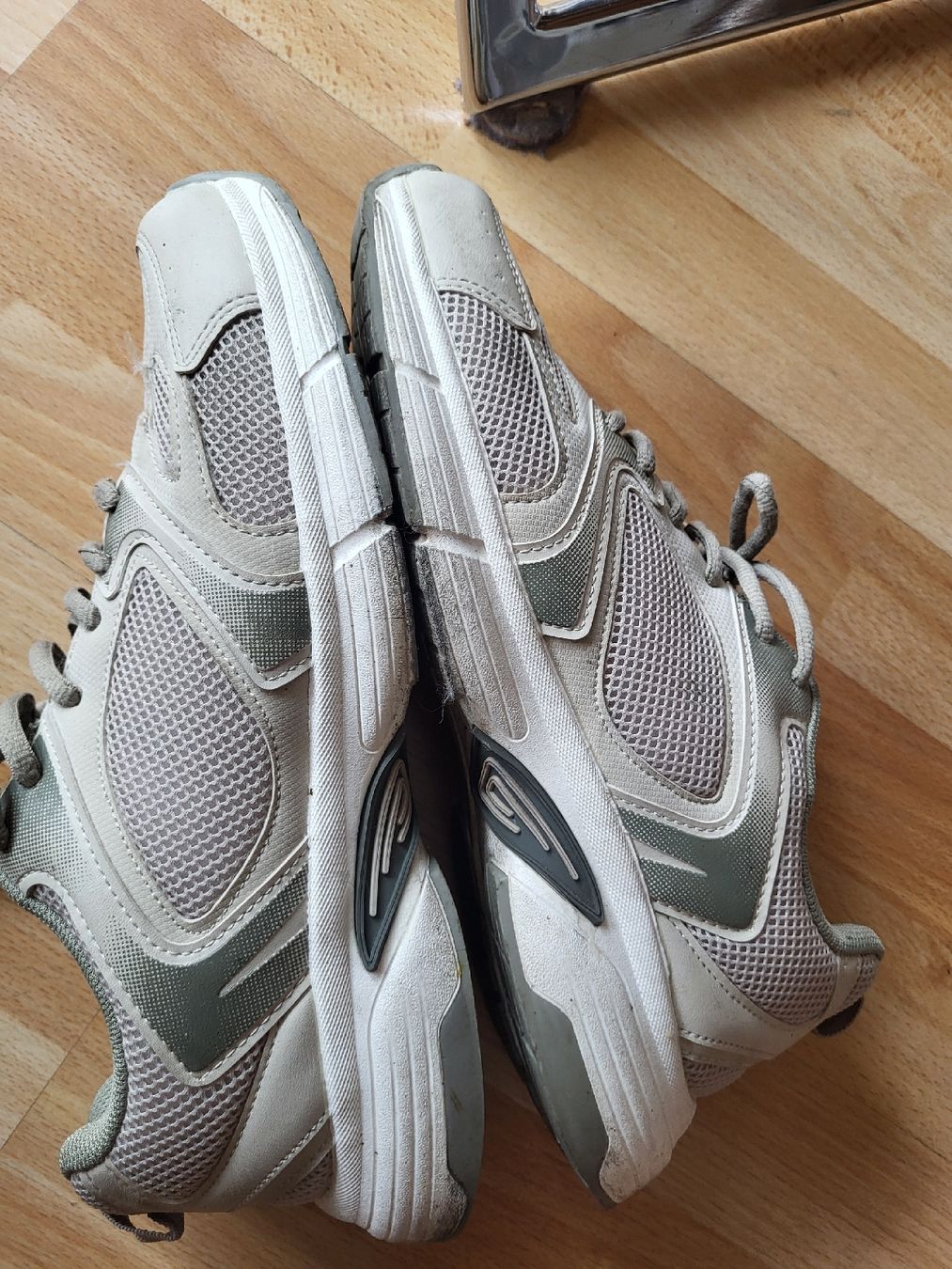 Scarpe da uomo: Freizeit Schuhe Nr43 gebraucht – Usato da Riehen venduto da tamola67 5