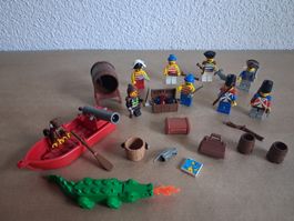 8 Lego Piraten /Soldaten Figuren + Zubehör