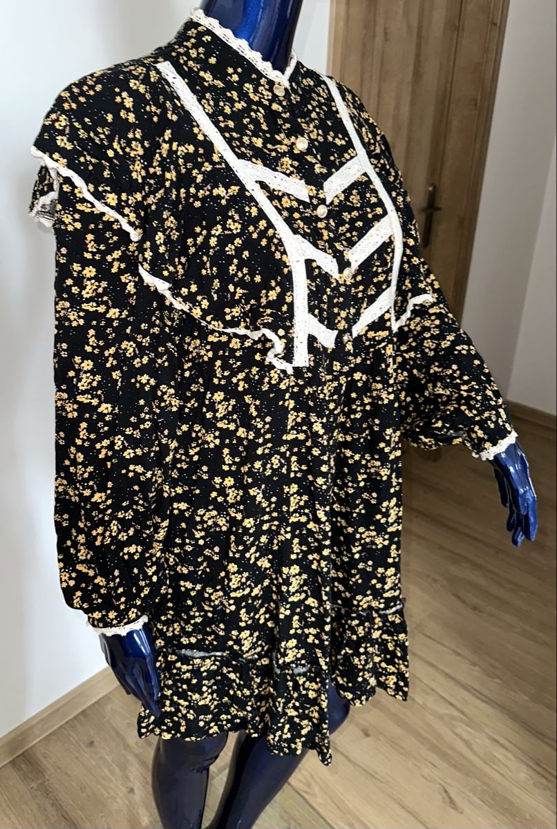 Kleider: RIVER ISLAND KLEID GR. 38 neuwertig – Neu (gemäss Beschreibung) aus Unteraegeri von MH203 4