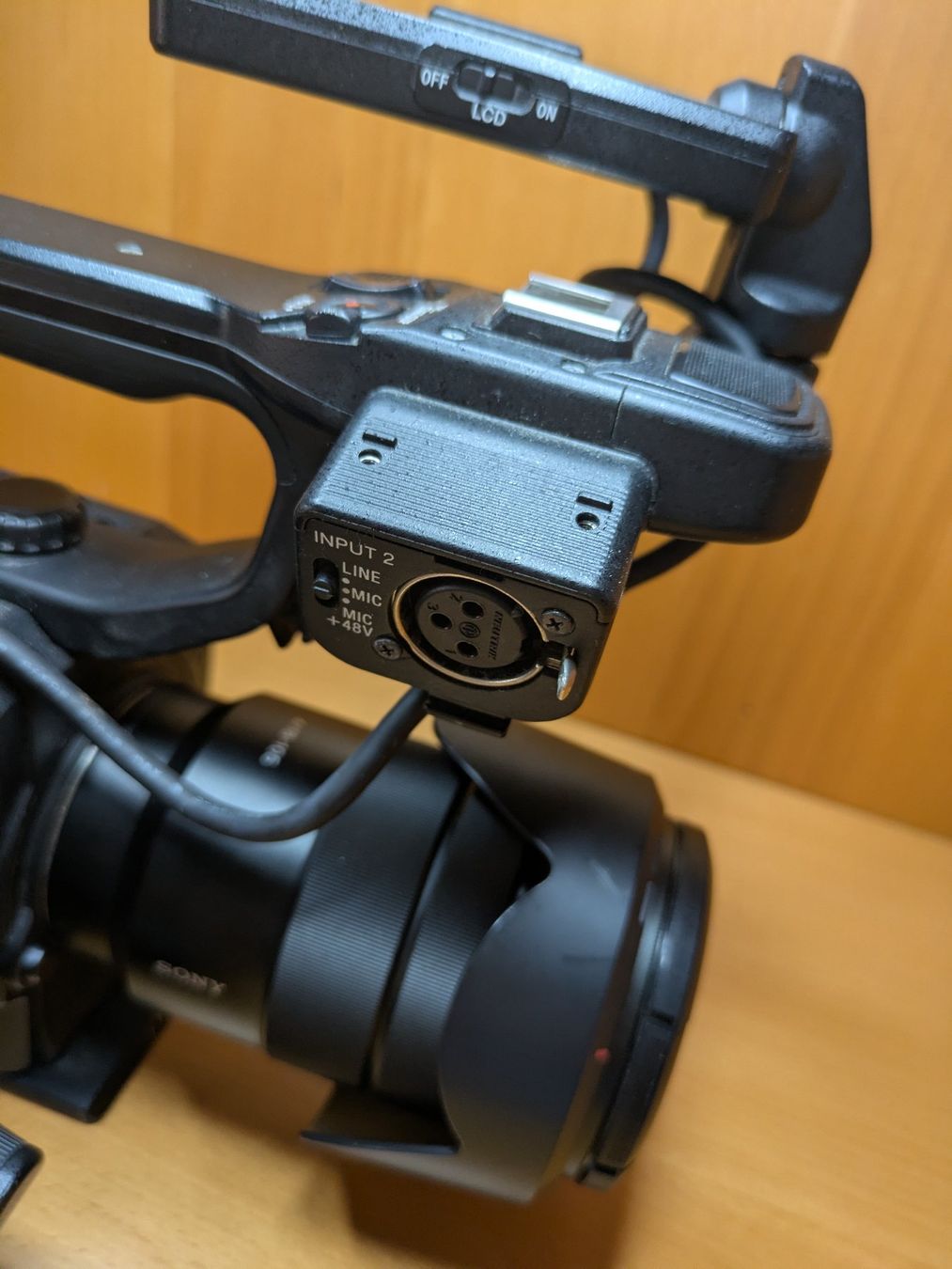 Sony Videocamere: Sony PXW-FS5 4K mit Objektiv – Usato da Neerach venduto da ciegolink 8