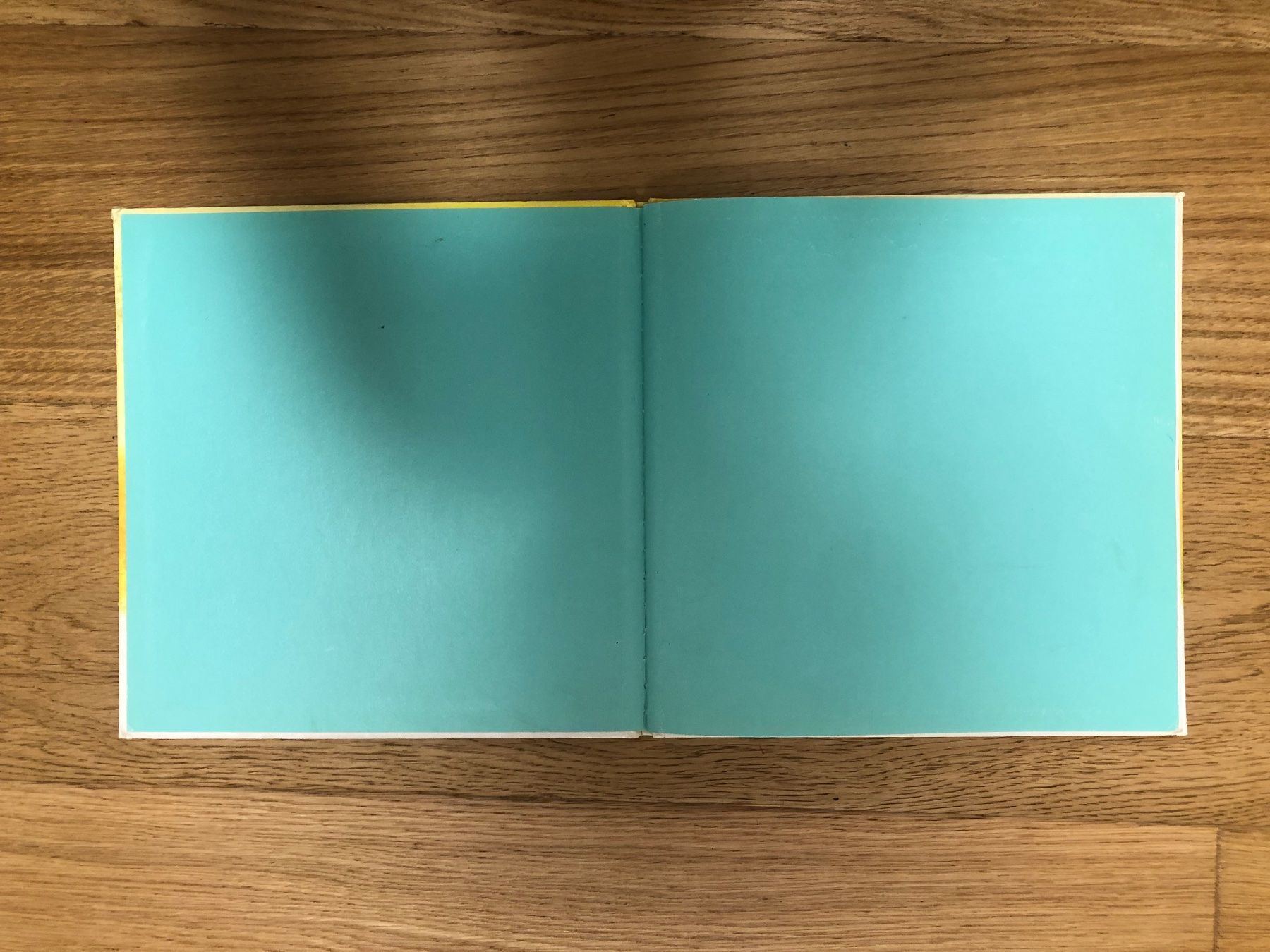 Libri: Hinter dem Hügel – Usato da Ennetbaden venduto da jun_19 4