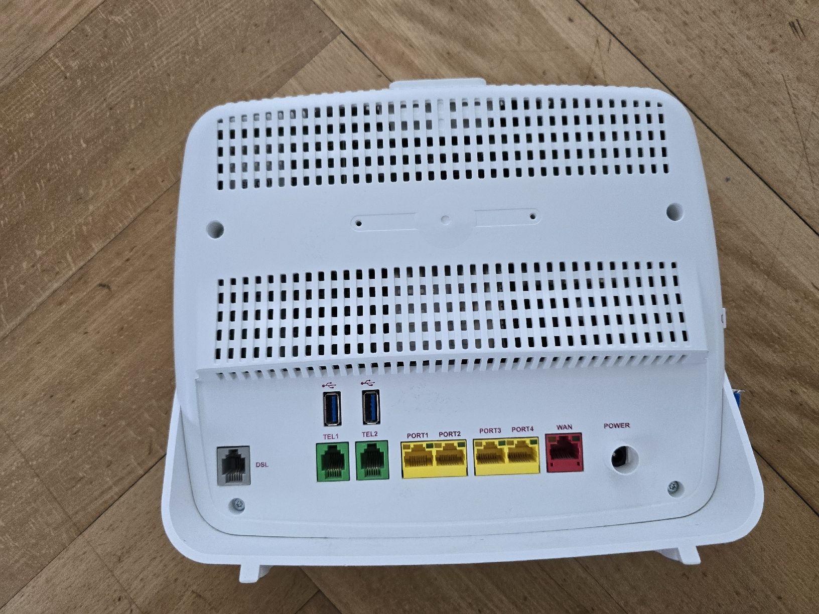Sunrise Modems & Routeurs: Modem/ Router Sagemcom Sunrise Internet box mit Glasfaser – D'occasion à Bern par Aulit 1