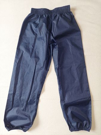 Regenhose Quechua dunkelblau Grösse 113-122 cm wenig gebrauc