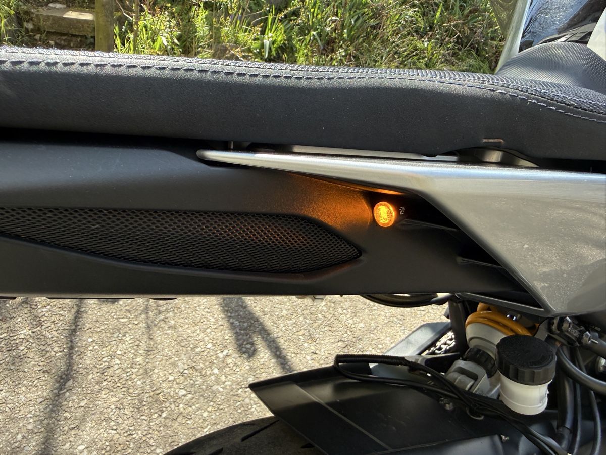 Yamaha Strasse: Yamaha MT09 SP – Gebraucht aus Posat von rob_yxf9 8