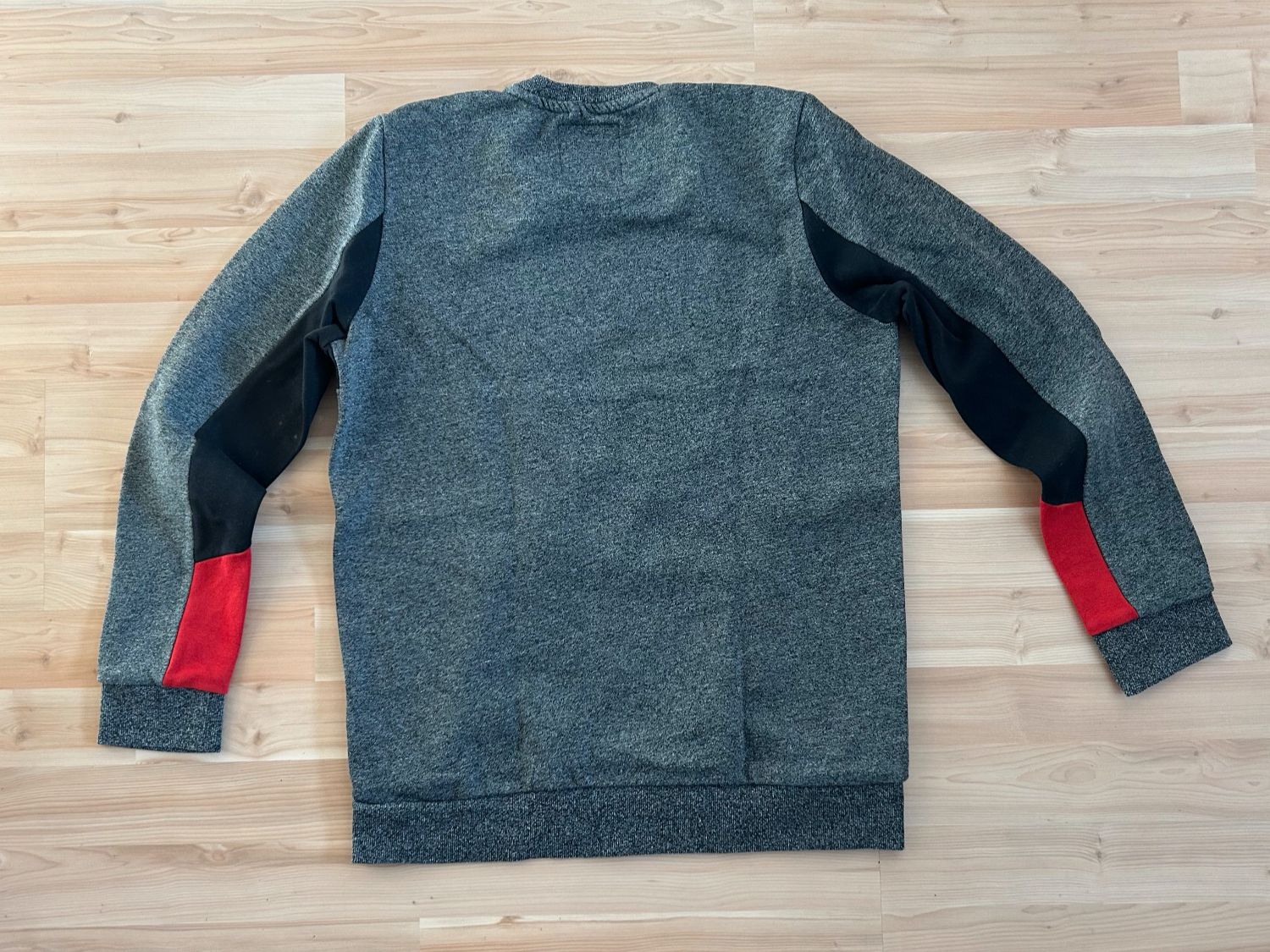 C&A Pullover & Sweatshirts: PULLOVER FÜR JUNGEN GR.170/176 – Gebraucht aus Brugg AG von ola_9wff 1