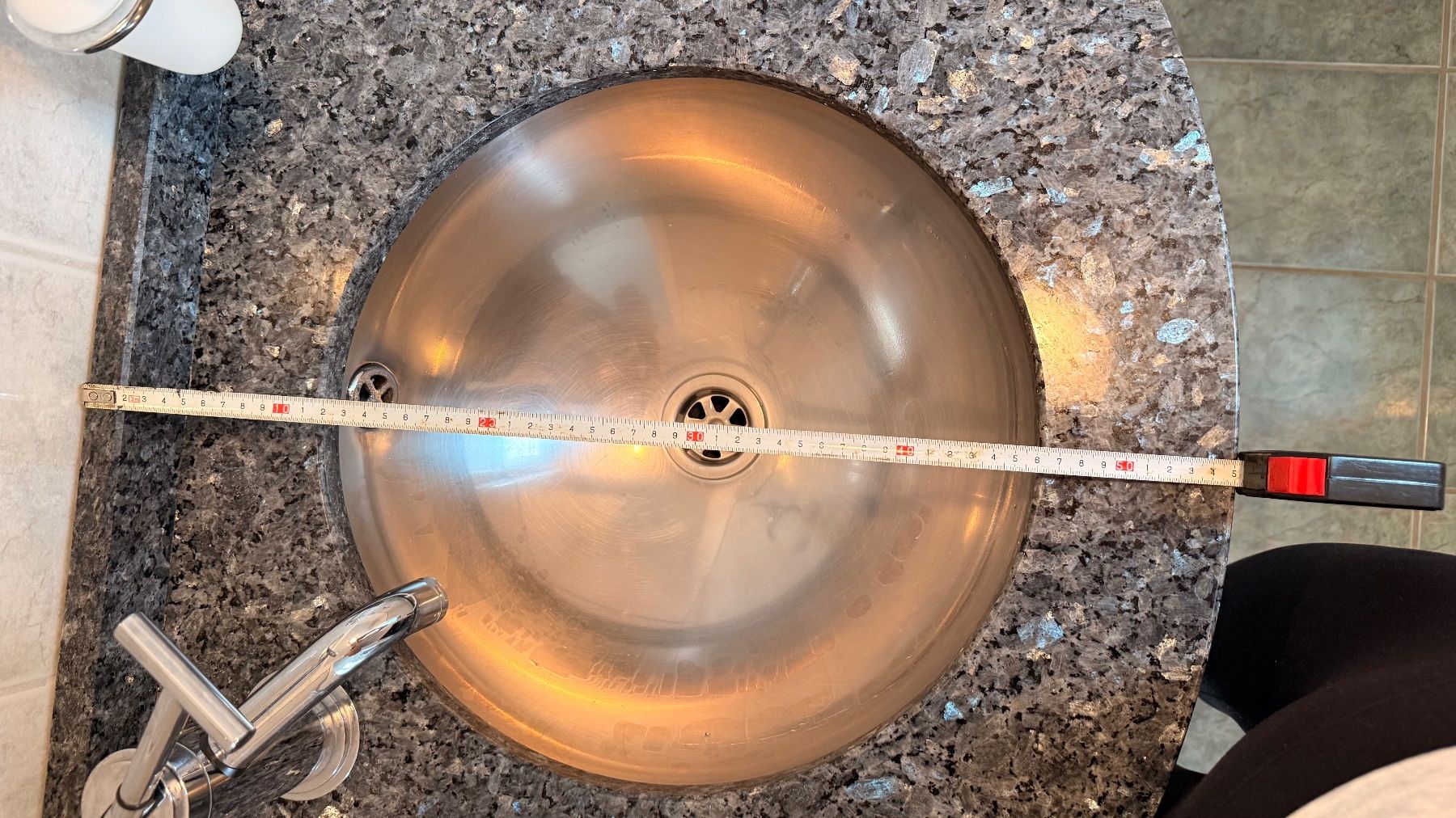 Lavabi & lavandini: Wunderschönes Waschbecken aus Marmor – Usato da Stettfurt venduto da laura.gub 4