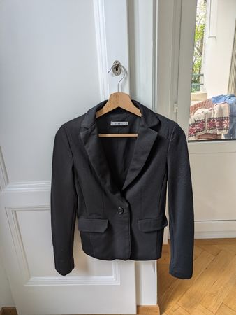 Stylish black Marella blazer