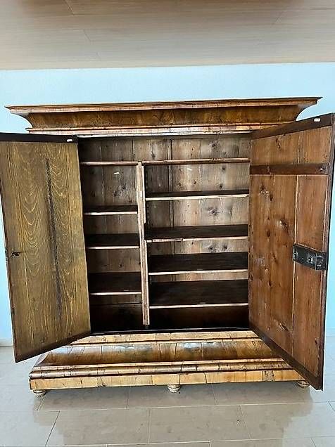 Armoires: Zürcher Wellenschrank – D'occasion à Zufikon par 635csi 2