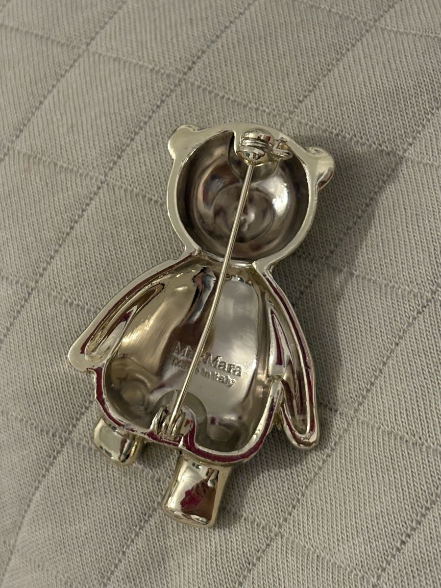 Max Mara Broschen & Nadeln: Max Mara Teddy Bear Brooch – Gebraucht aus Nyon von Avido_Dollars 3
