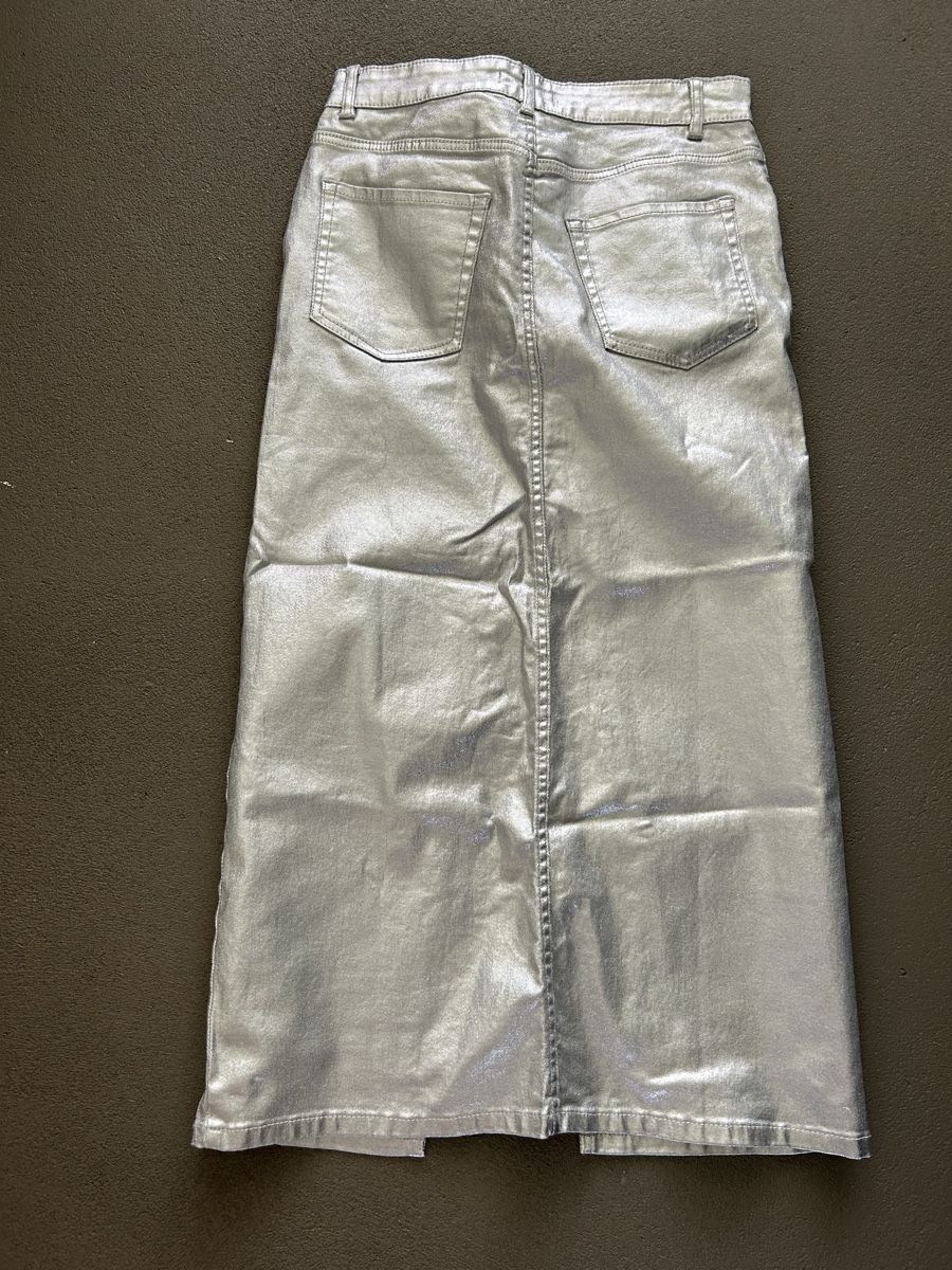 Pull&Bear Gonne: Jupe Pull&Bear argentée taille M - État impeccable ✨ – Nuovo (secondo la descrizione) da Martigny venduto da lovejess