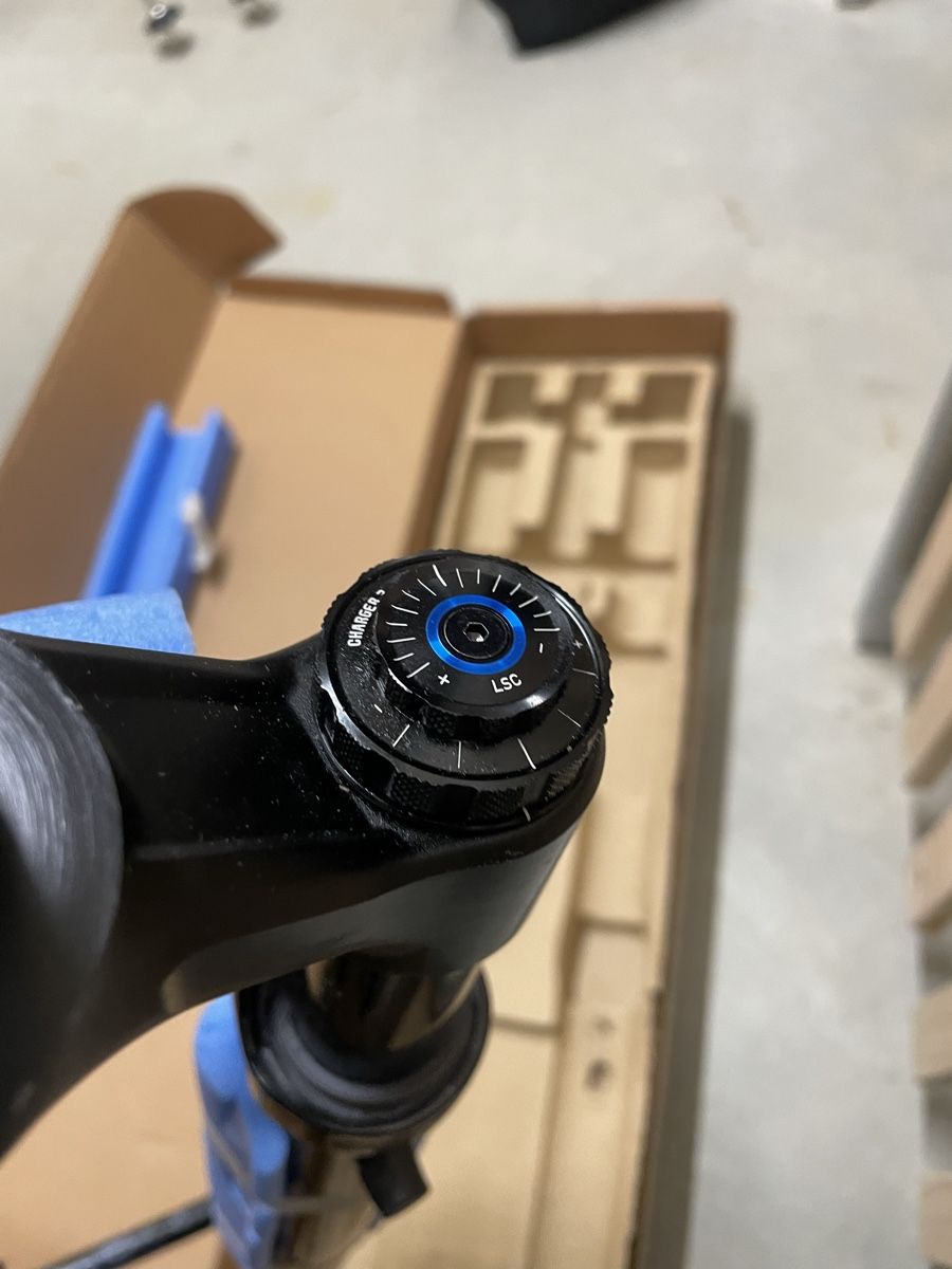 Rockshox Pezzi di ricambio: Lyrik ultimate neuve 160 – Nuovo e nell'imballaggio originale da Bulle venduto da Swimmer89 3
