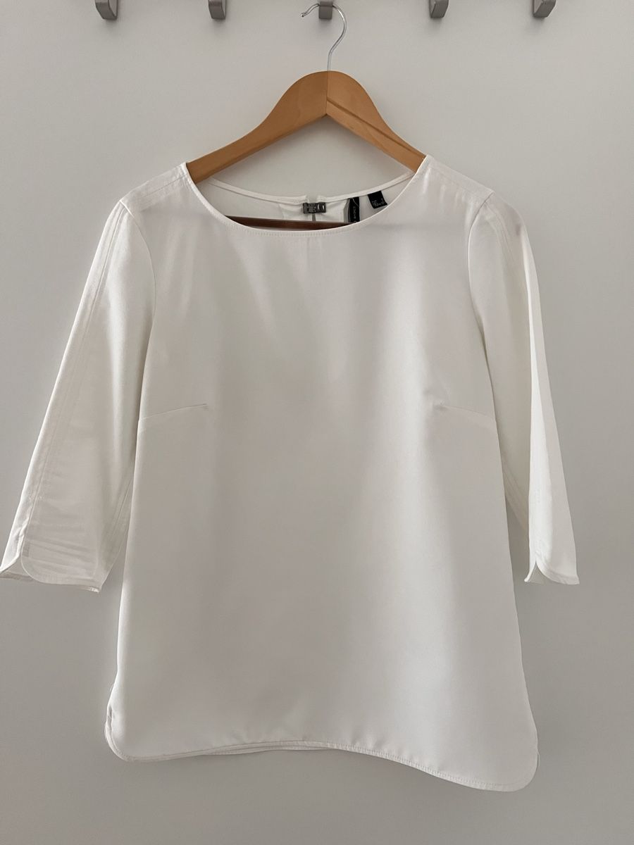 Mango Top: Elegant Summer Blouse - Size S – Usato da Obbürgen venduto da szu_vtz9