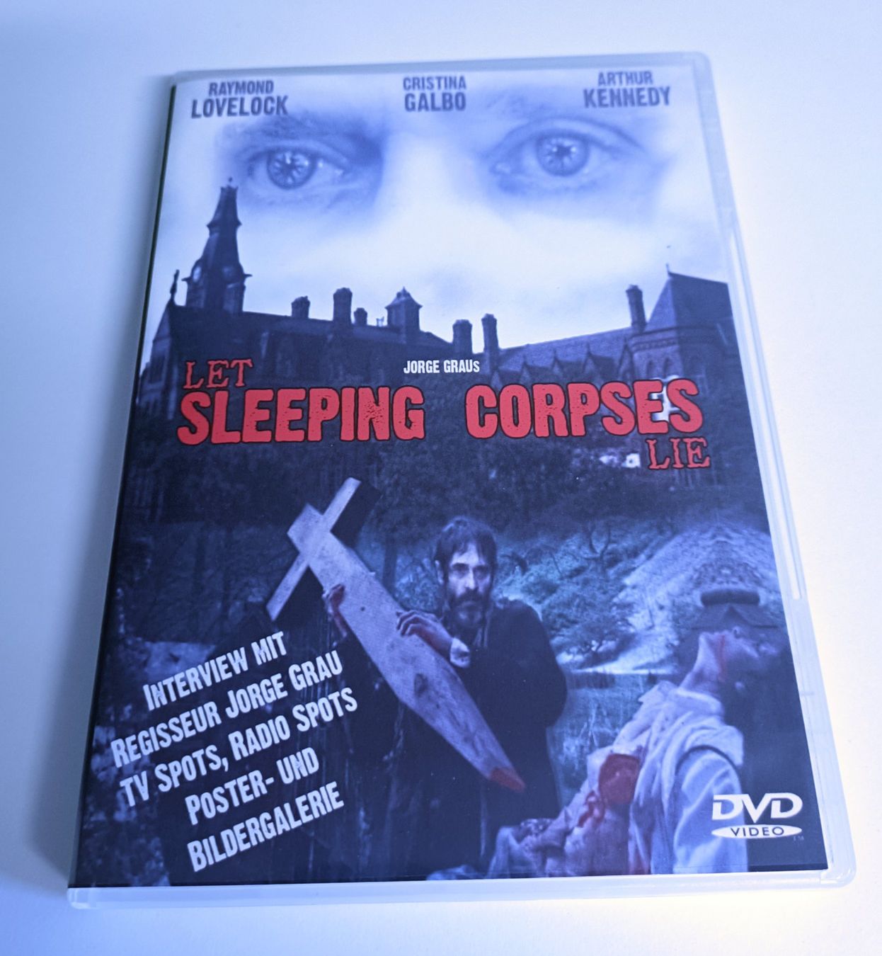 Tous les DVDs: Let Sleeping Corpses Lie – D'occasion à Köniz par Movieportal007
