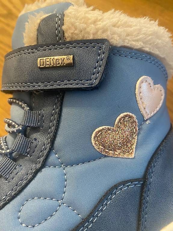 Scarpe per ragazzi: wasserfeste Winterschuhe Grösse 30 – Usato da Erlinsbach venduto da nic_bpx8 2