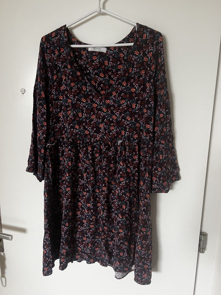 Promod Vestiti: Promod Kleid Blumenmuster Gr. 40 – Usato da Schlieren venduto da mle_lws6
