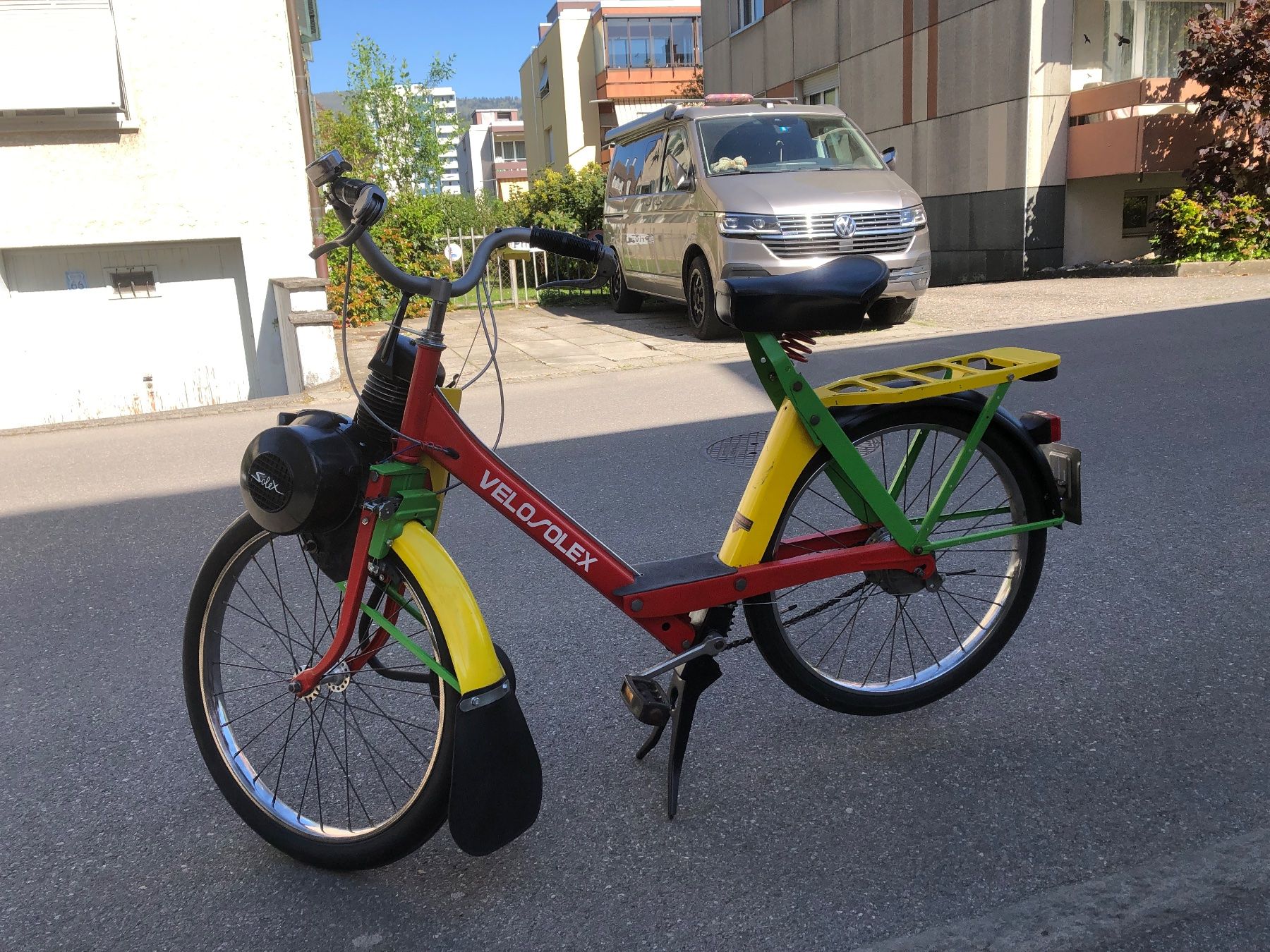 Solex Ciclomotori: Velosolex 3800 Rasta-Style – Usato da Biel/Bienne venduto da winnertaco