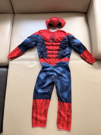 Spiderman Costume Very Good Condition Size 6-8 years old
