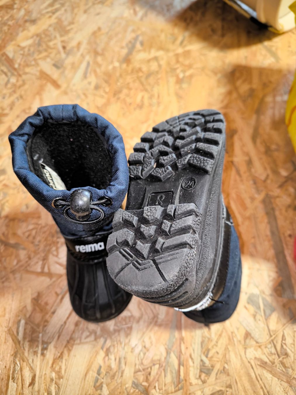 Reima Scarpe per ragazzi: Reima Winterboots 24 – Usato da Guttet-Feschel venduto da Ronjia84 1