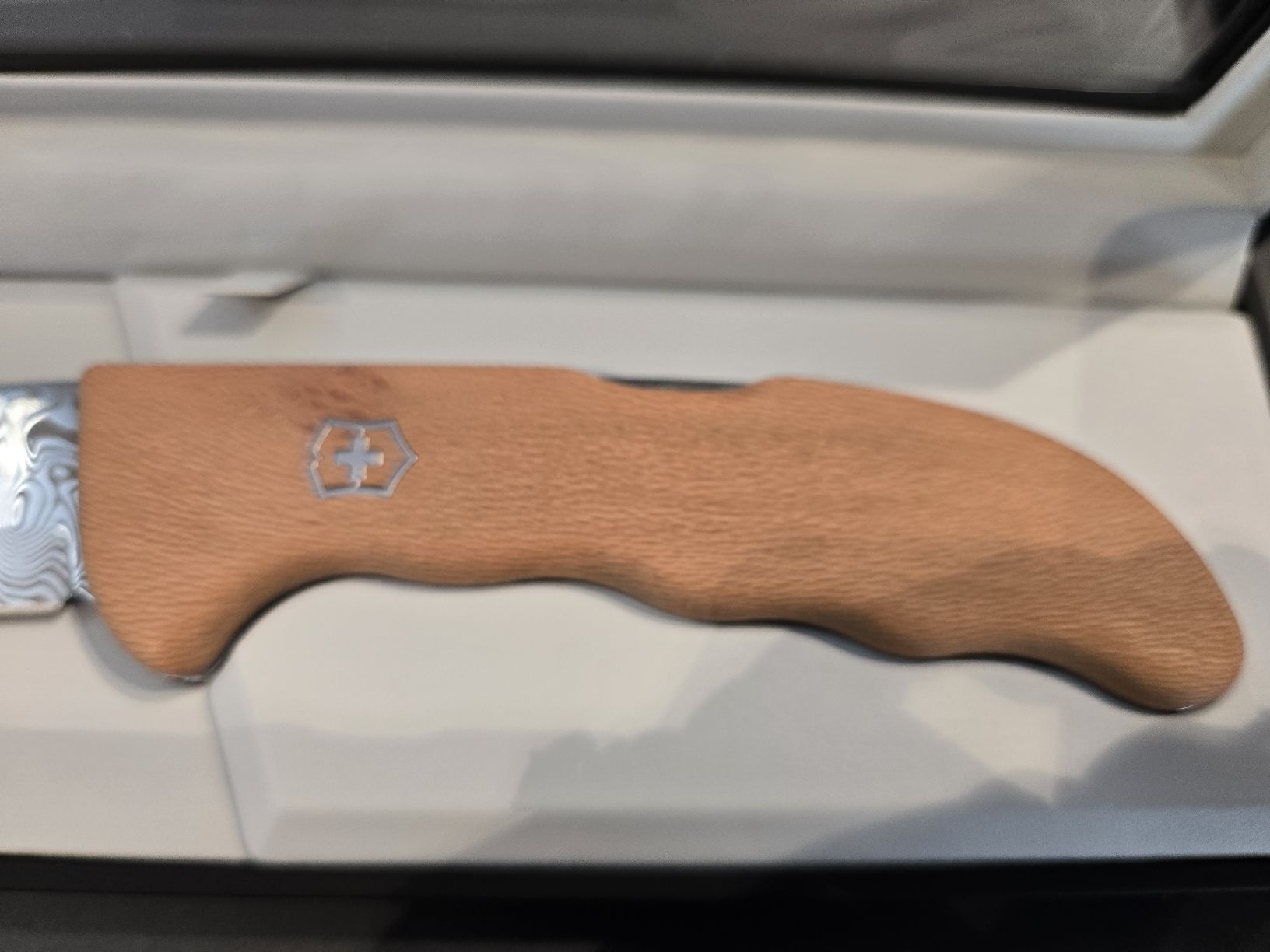 Victorinox Taschenmesser: Damast 2026 - Evoke Wood – Neu (gemäss Beschreibung) aus Luzern von Nini_862 2