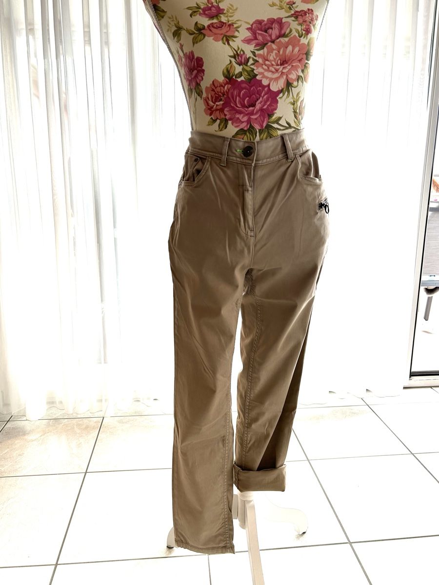 Cecil Pantaloni: Cecil leichte Sommerhose – Usato da Reiden venduto da Rosenrot13