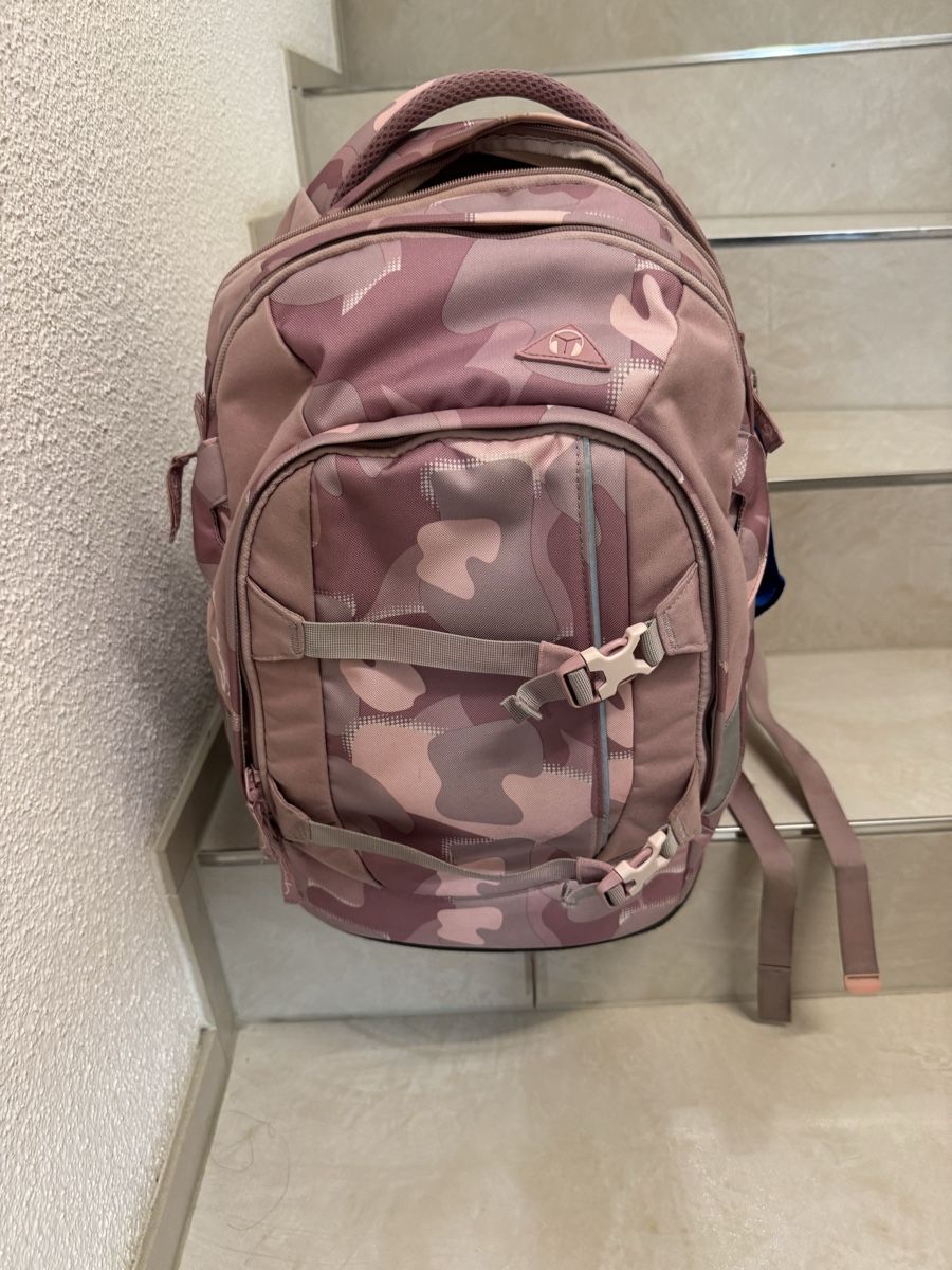 Satch Sacs & sacs à dos: Satch Schulrucksack rosa – D'occasion à Oetwil am See par cos_lzr8