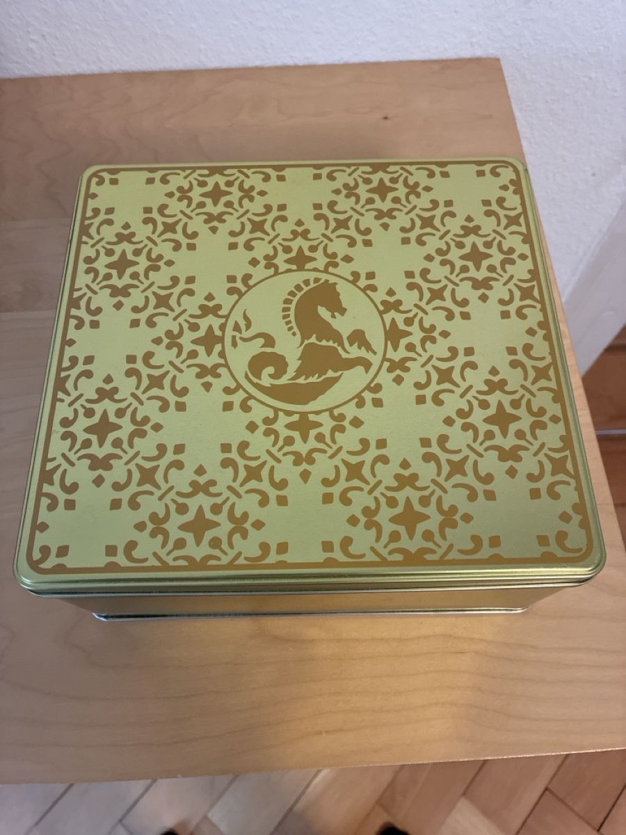 Altro in Decorazioni & Accessori: Kleine Box mit UV LED – Usato da Lenzburg venduto da sl3dg3hamm3r 1