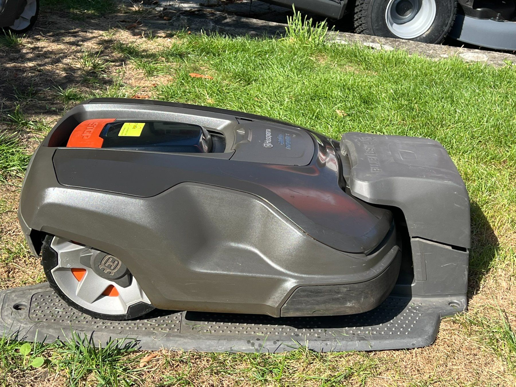 Husqvarna Tagliaerba: Mähroboter - Husqvarna 315X – Usato da Russikon venduto da proxilia