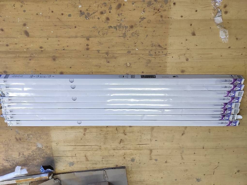 Lampade: Led Röhren – Nuovo e nell'imballaggio originale da Grosswangen venduto da chreguu 1
