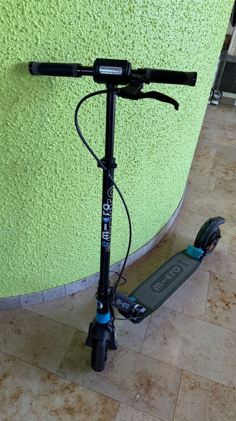 Micro Kickboard: Kickroller Micro E-Roller max load 100kg – Usato da Oberwil-Lieli venduto da Rebag_Verwaltung 1