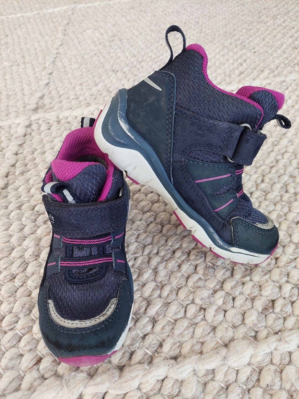 Superfit Scarpe per ragazze: Sneaker Superfit Gr. 25 – Usato da Unterägeri venduto da del_x5dk 1