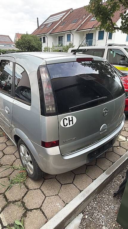 Autos: Opel Meriva A 16 – D'occasion à Möhlin par B0K1 1
