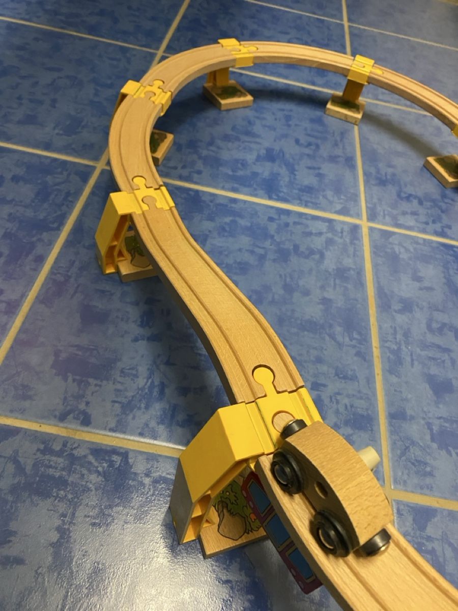 Brio Giocattoli: BRIO 33925 Sky Train Set - RARITÄT – Usato da Meierskappel venduto da Tarmogoyf 5