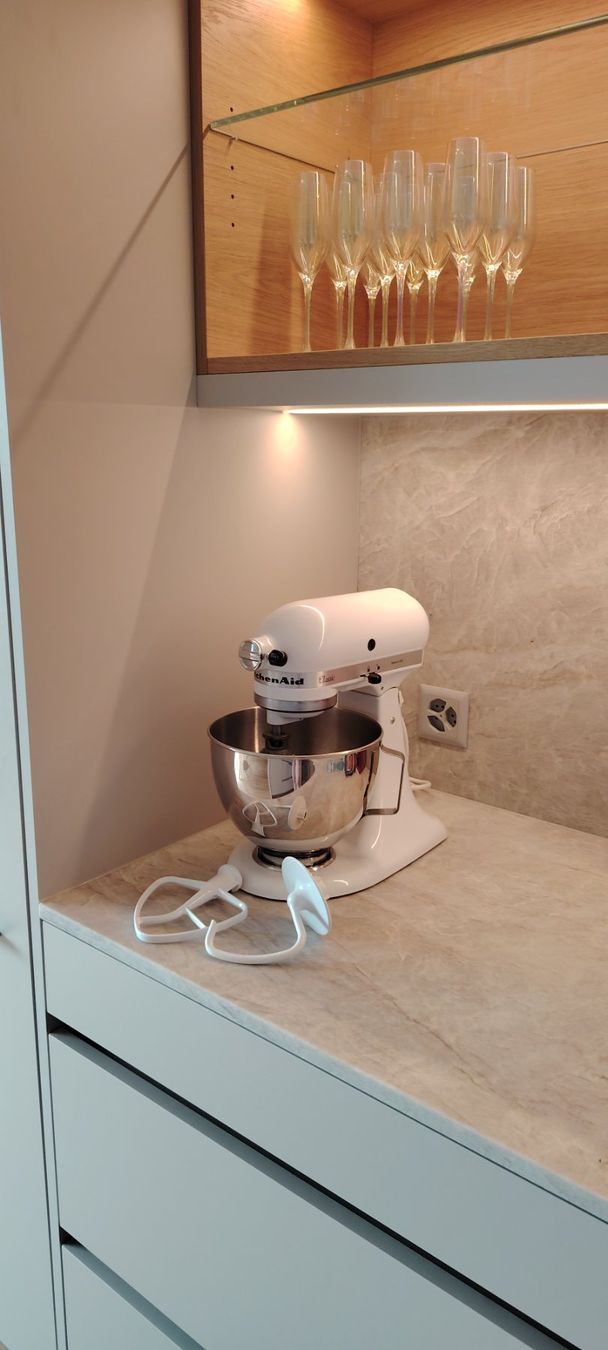 Kitchenaid Appareils de cuisine: Kitchen Aid weiss wie neu – D'occasion à Menziken par Atelier_Bruendler