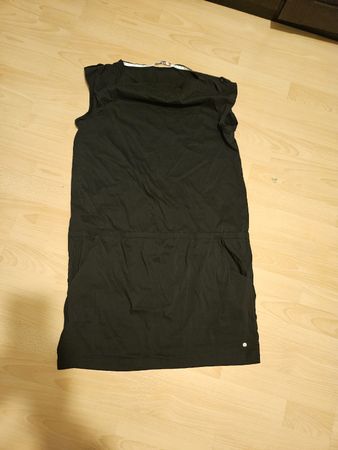 Robe noire Bonobo City Color taille XL élégante