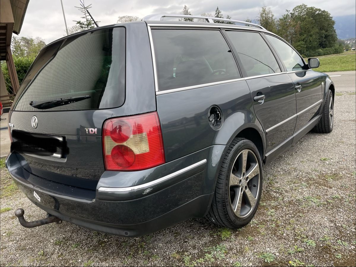VW Autos: VW Passat Variant – D'occasion à Uetendorf par a_h_2zx9 3