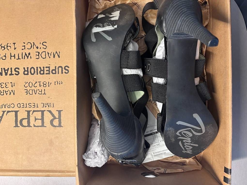 Replay Chaussures femmes: Damen-Sandalen – D'occasion à Birrwil par psh_v8t5 2