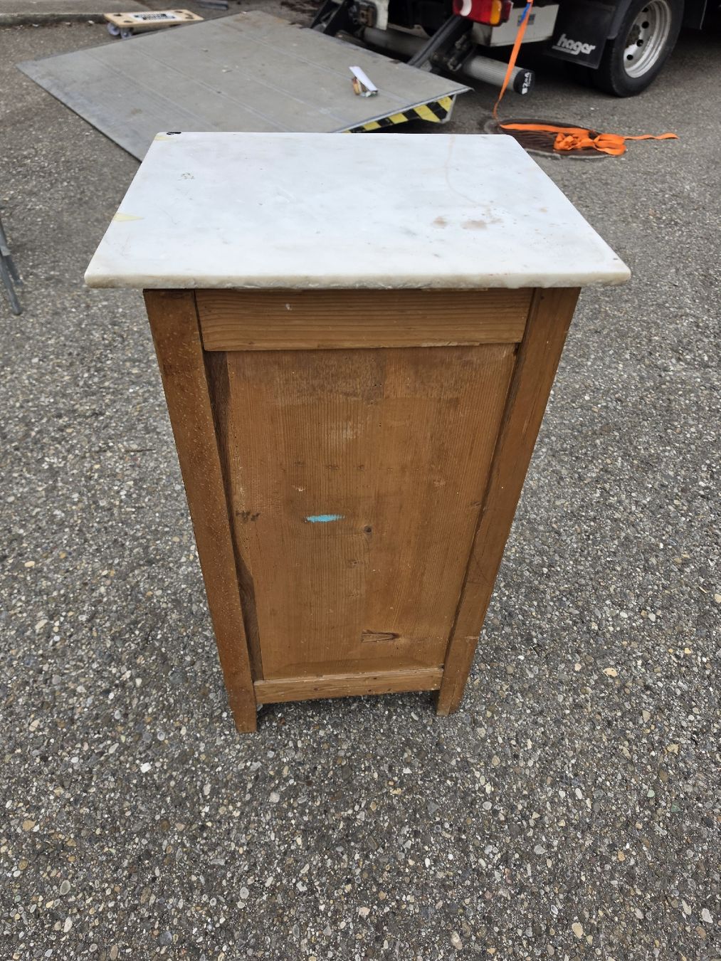 Comodini: Antikes Lavabo-Möbel mit Marmorplatte, Vintage Look. – Usato da Mettlen venduto da elios0888 5