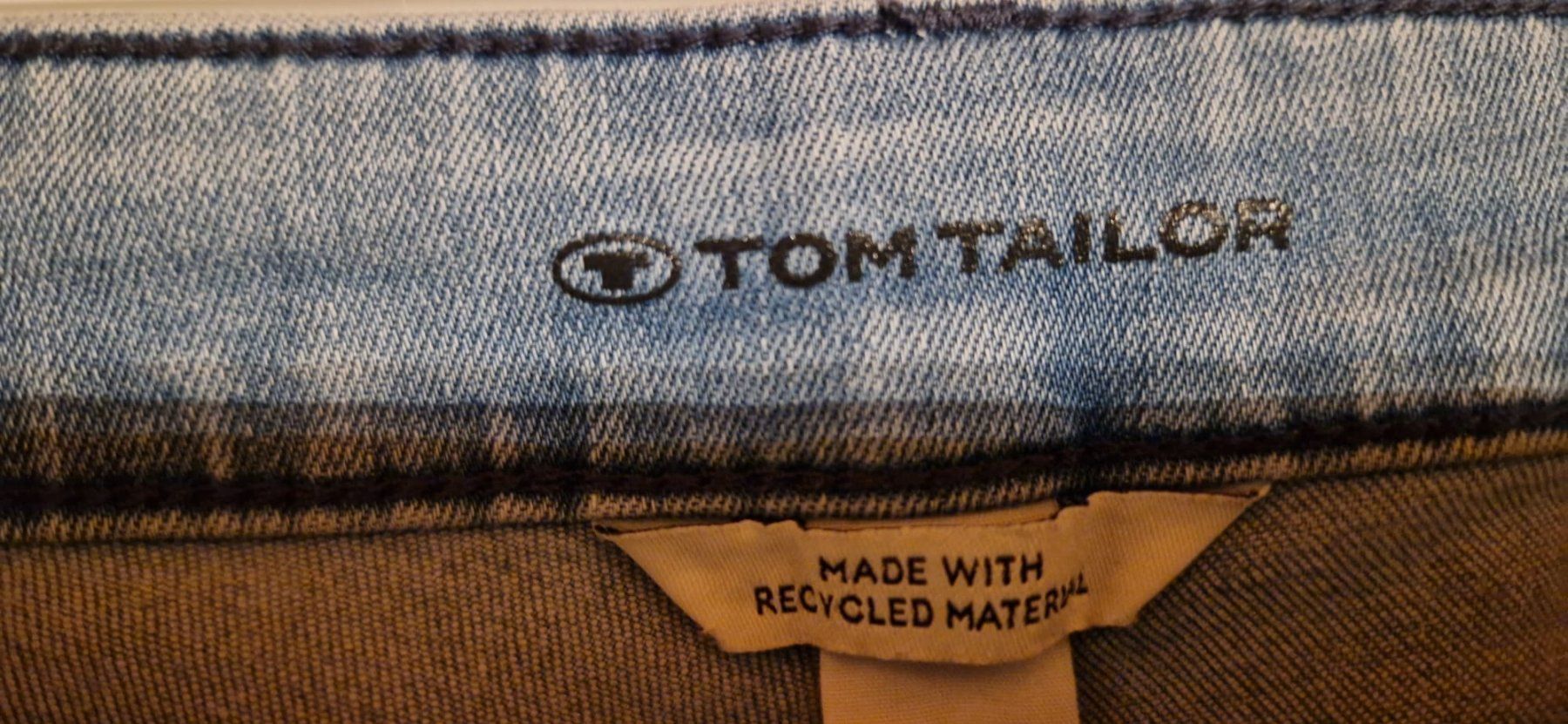 Tom Tailor Jeans: Jeans Tom Tailor, hellblau, neuwertig – Nuovo (secondo la descrizione) da Oberdorf BL venduto da Eselsohr21 2