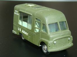 Corgi Army Field Kitchen Smiths Karrier van 359 sehr schön
