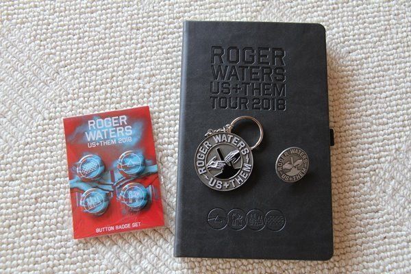 Autografi: Roger Waters Limited Edition Tour Set – Nuovo e nell'imballaggio originale da Appenzell venduto da Steihirt 3