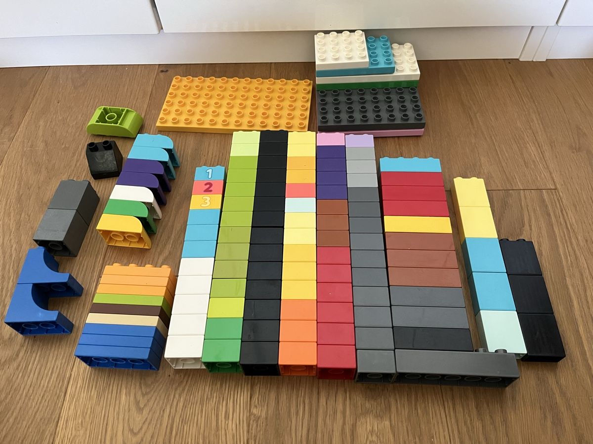 Lego Giocattoli: Duplo cubes – Nuovo (secondo la descrizione) da St. Prex venduto da Nikolletta