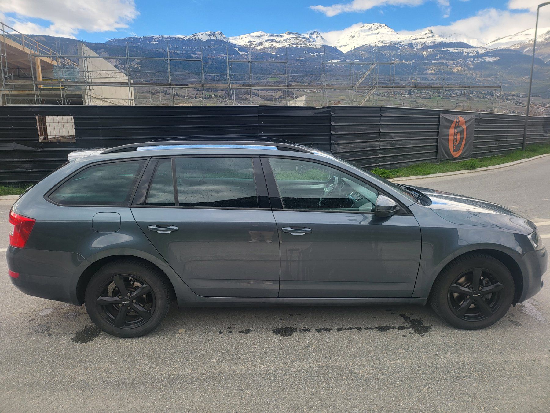 Skoda Automobili: Skoda Octavia 1.4 Combi elegance – Usato da Chippis venduto da pie_2z97 3