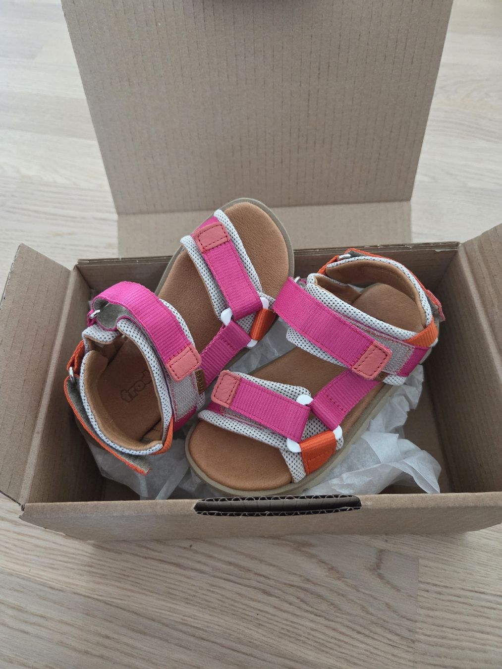 Scarpe per ragazze: Froddo Rose Sandals 27 Leder – Nuovo e nell'imballaggio originale da Wetzikon ZH venduto da cba_gl9r