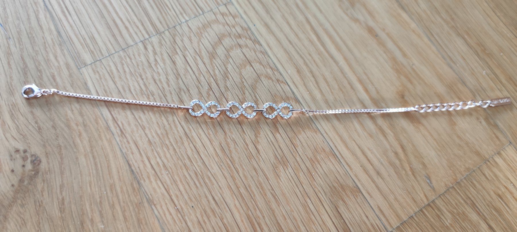 Bracciali & Braccialetti: Armband Unendlichkeitssymbol/ Modeschmuck – Nuovo (secondo la descrizione) da Zug venduto da vik_8fdf