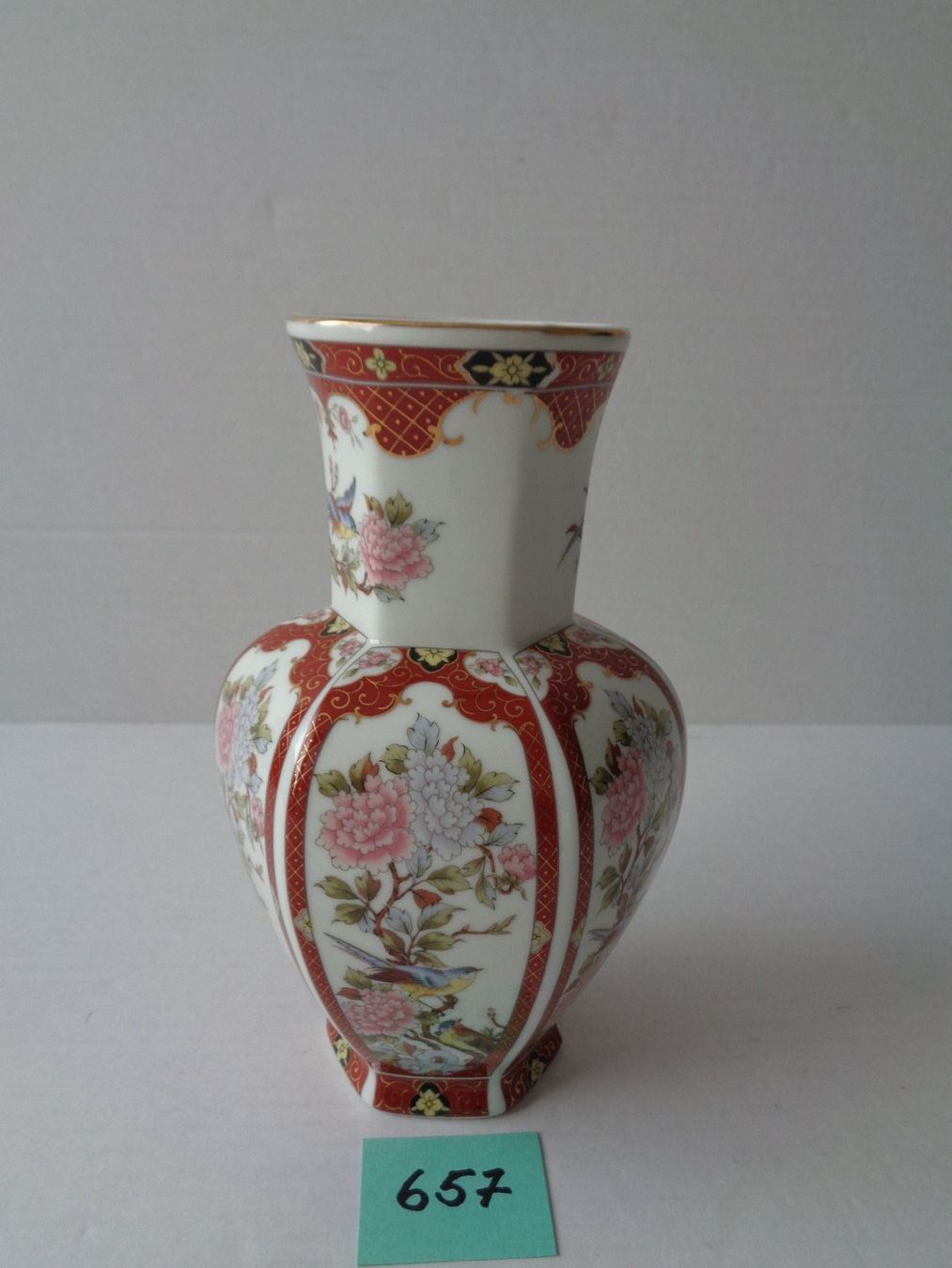Vasen & Gefässe: Asiatische sechseckige Vase – Gebraucht aus Chur von omonia