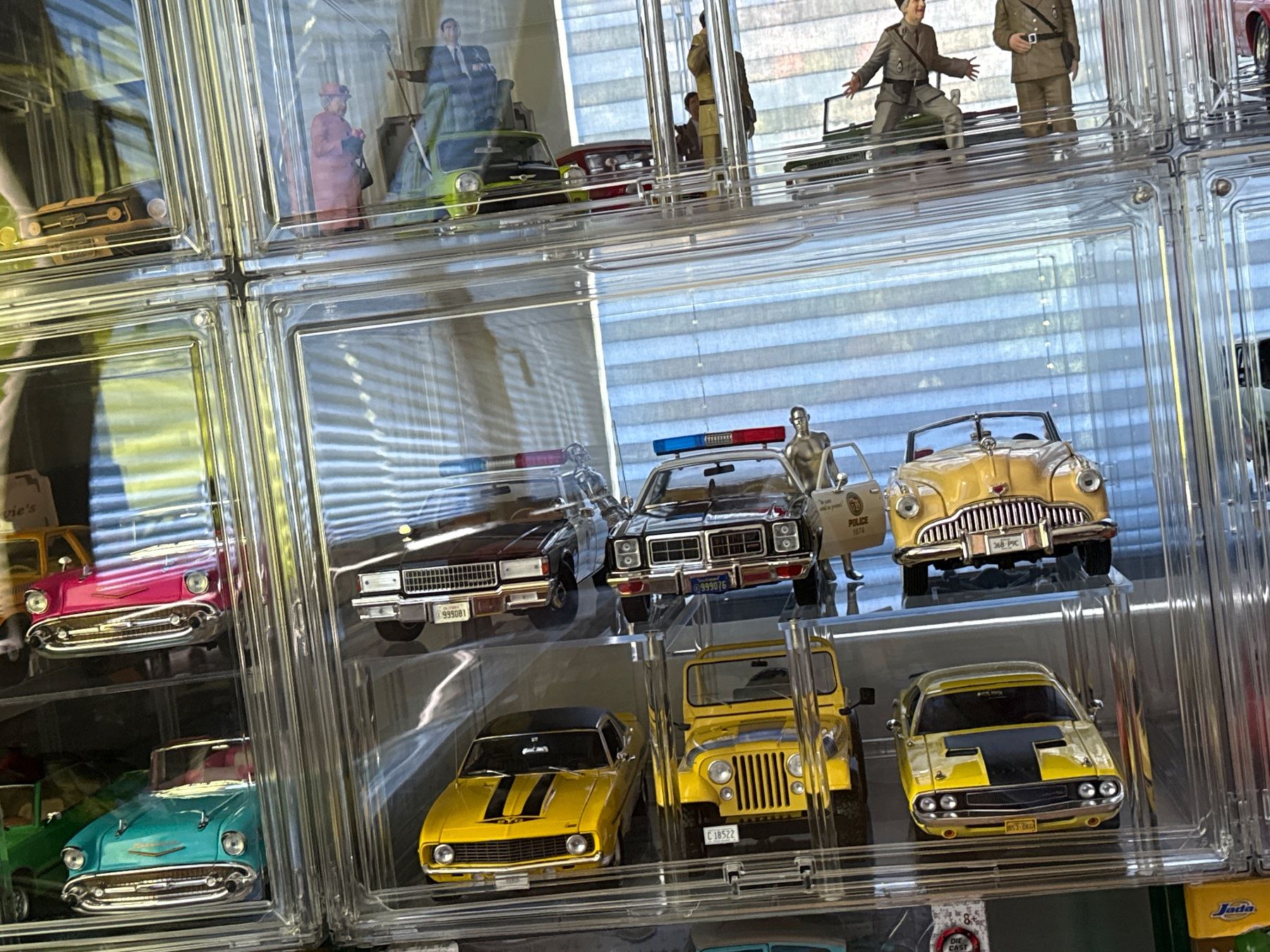 Modellini d'auto: Chevrolet Caprice 1987, Terminator 2, – Nuovo e nell'imballaggio originale da Basel venduto da Zomeg 9